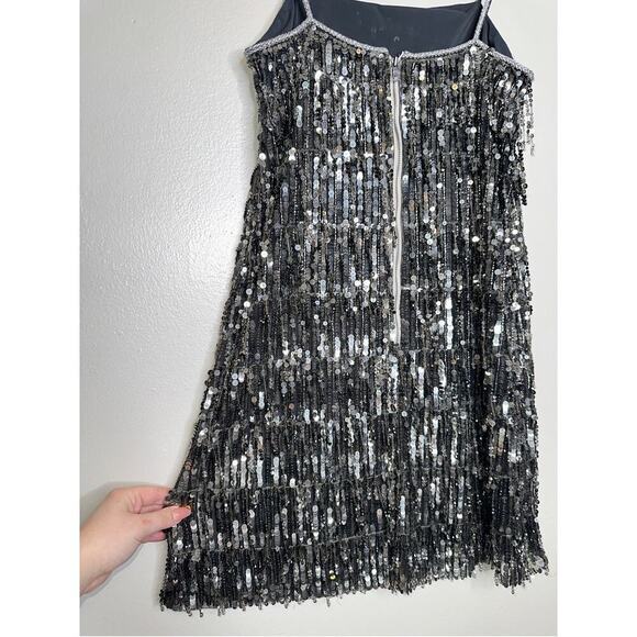 Alice + Olivia Chicago Sequin Fringe Mini Dress Gunmetal Silver/Gray Size US 4 - Picture 9 of 11